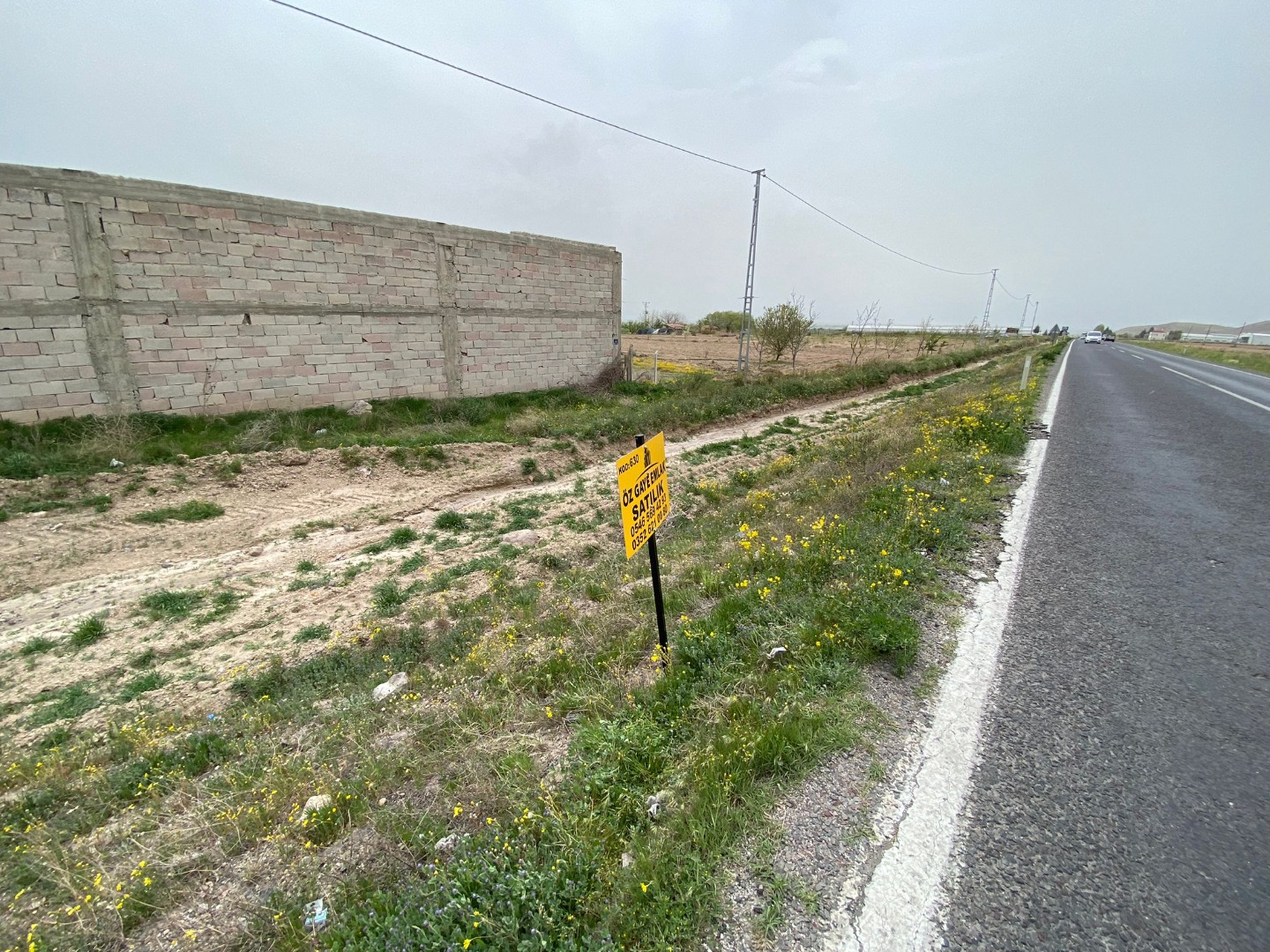 KAYSERİ DEVELİ GÜNEYAŞAĞI MAHALLESİ BOZBURUN MEVKİİNDE ANAYOL KENARI SATILIK TİCARİ ARSA